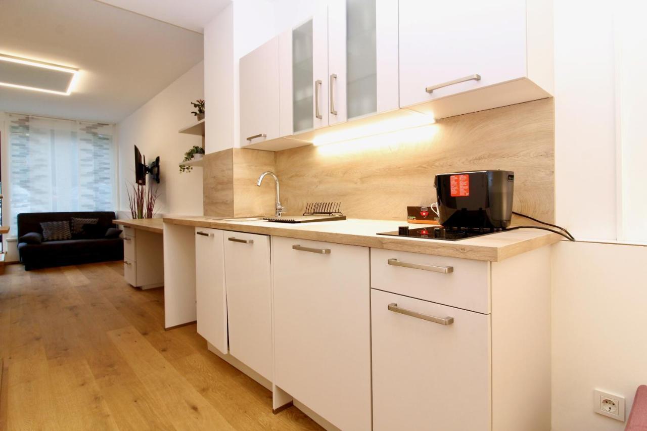 Central Studio Work And Travel Vienne Extérieur photo