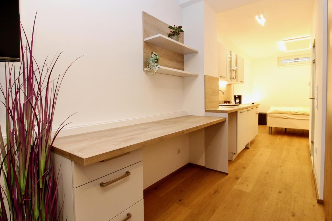 Central Studio Work And Travel Vienne Extérieur photo