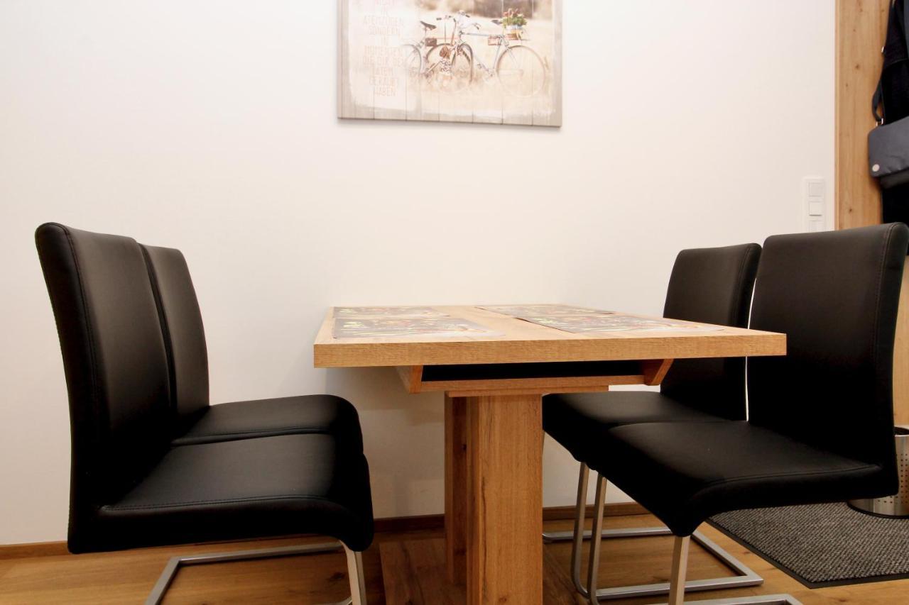 Central Studio Work And Travel Vienne Extérieur photo