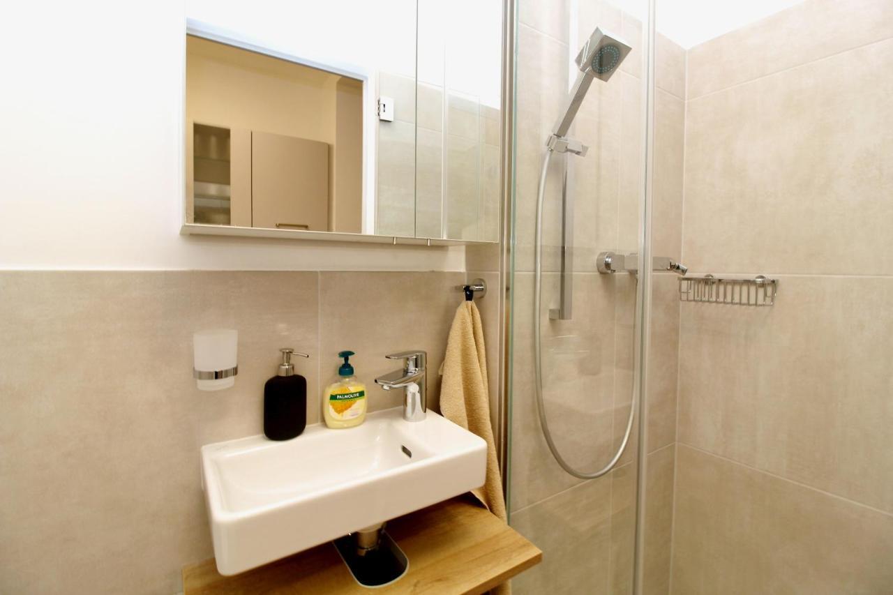 Central Studio Work And Travel Vienne Extérieur photo