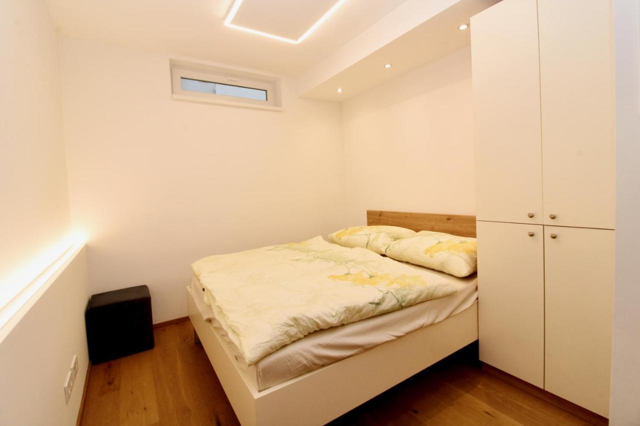 Central Studio Work And Travel Vienne Extérieur photo